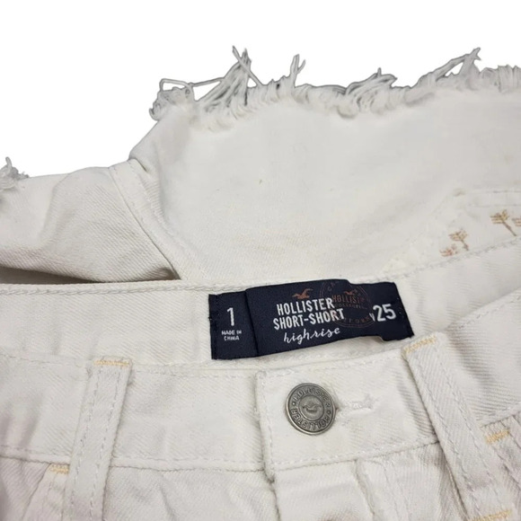 HOLLISTER  High Rise Short-Short - Picture 6 of 6